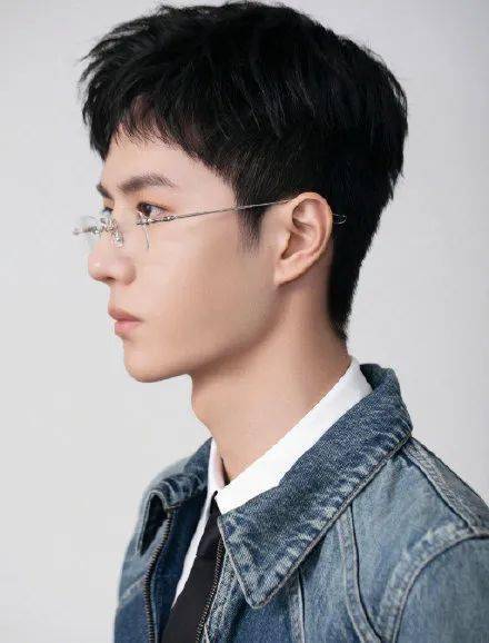 男明星眼鏡殺 戴上眼鏡的魅力無(wú)法擋